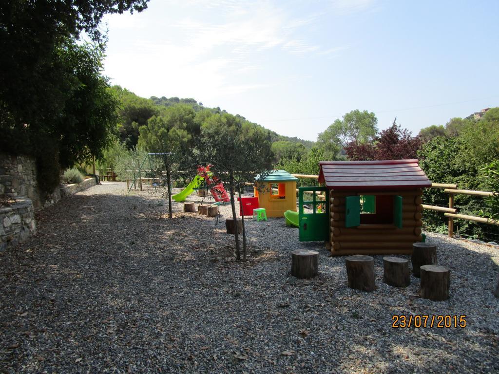 Agriturismo Rio Castello Andora Екстер'єр фото